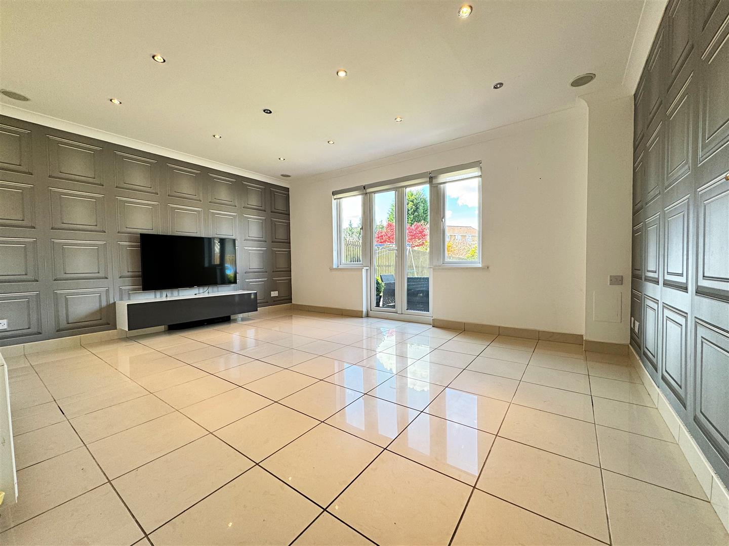 Aultmore Drive, Carfin Residence Estate Agents